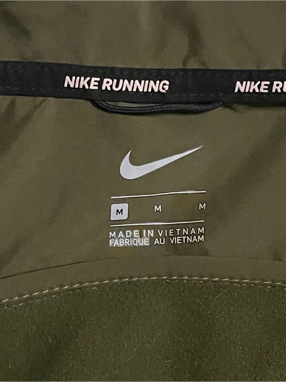 Nike Women's Therma-FIT Synthetic Fill Olive Green running jacket size medium
